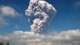 sinabung_18405700.jpg?fbclid=IwAR3xoP9EmXS7bWMEB09Fiw5k1Gf_yUF6V7AW4r4nbw3AsWoVgTLUgkNbe24.jpg