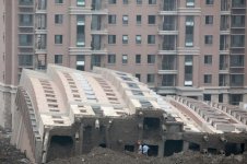 apartment-blocks-collapse-china-3-1.jpg